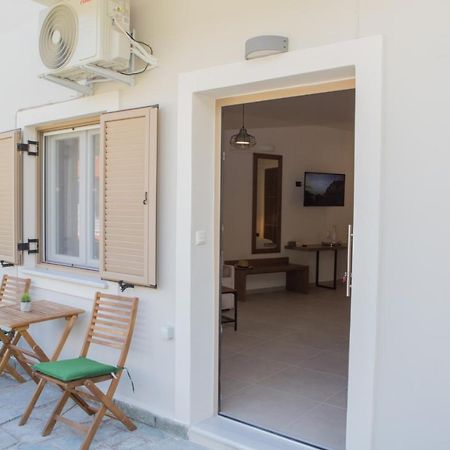 Le Quartier Comfy Studios Parga Dış mekan fotoğraf