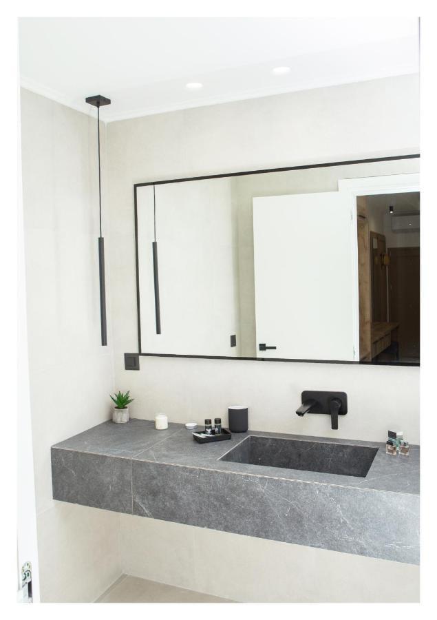 Le Quartier Comfy Studios Parga Dış mekan fotoğraf